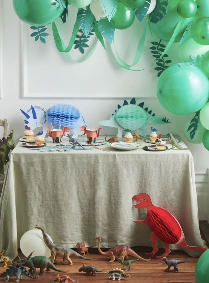 Leafy Green Balloon Arch